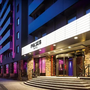 Отель Pulse8 